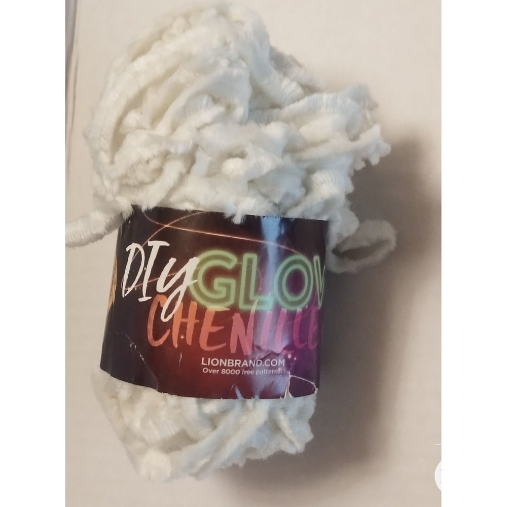 Lion Brand DIY Glow Chenille Yarn White Glow in the Dark Soft Bulky Velvet